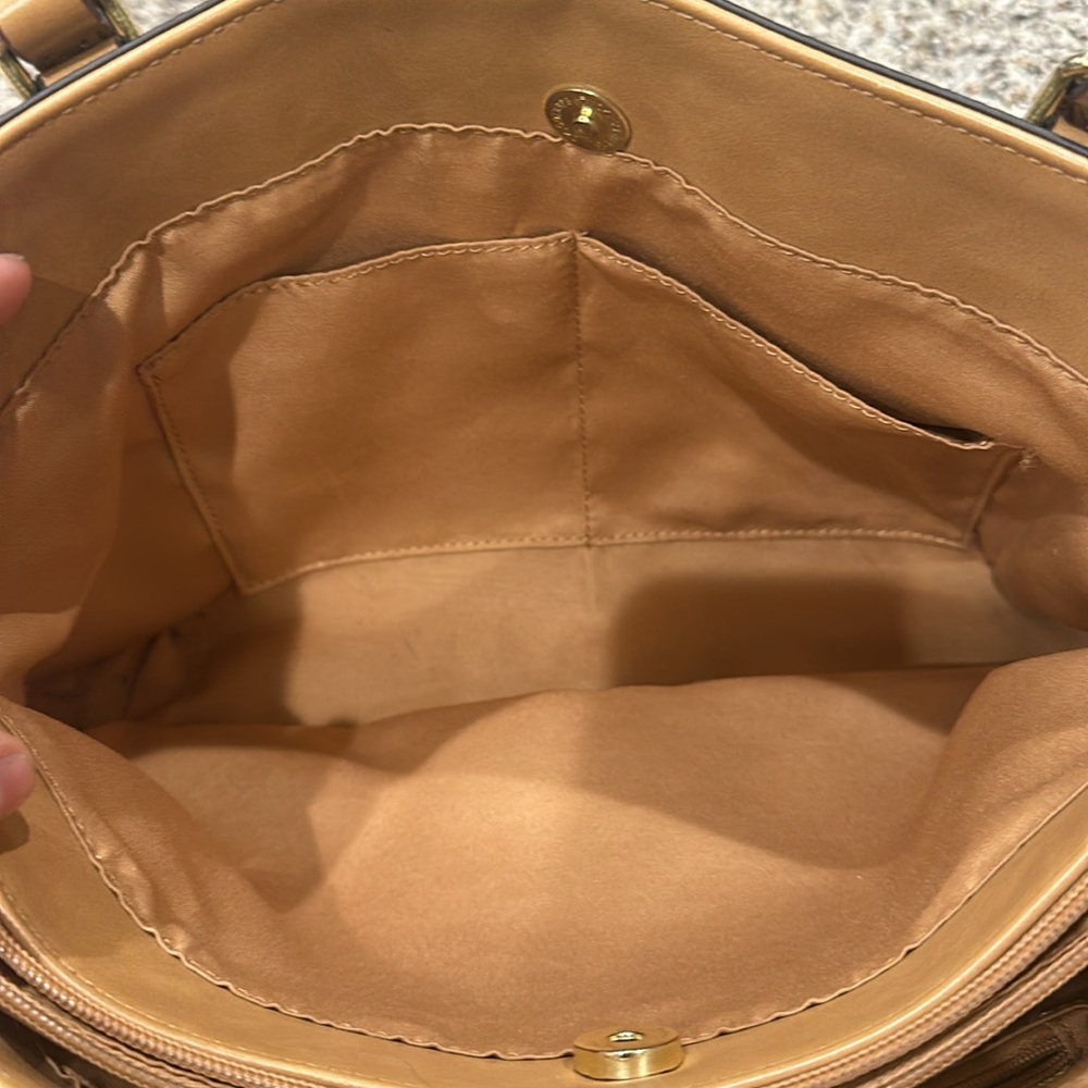 Liz Claiborne Purse - Picture 9 of 14